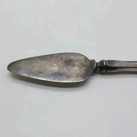 Silver Plated 7 in pie server Monogramed A - Picture 4 of 5